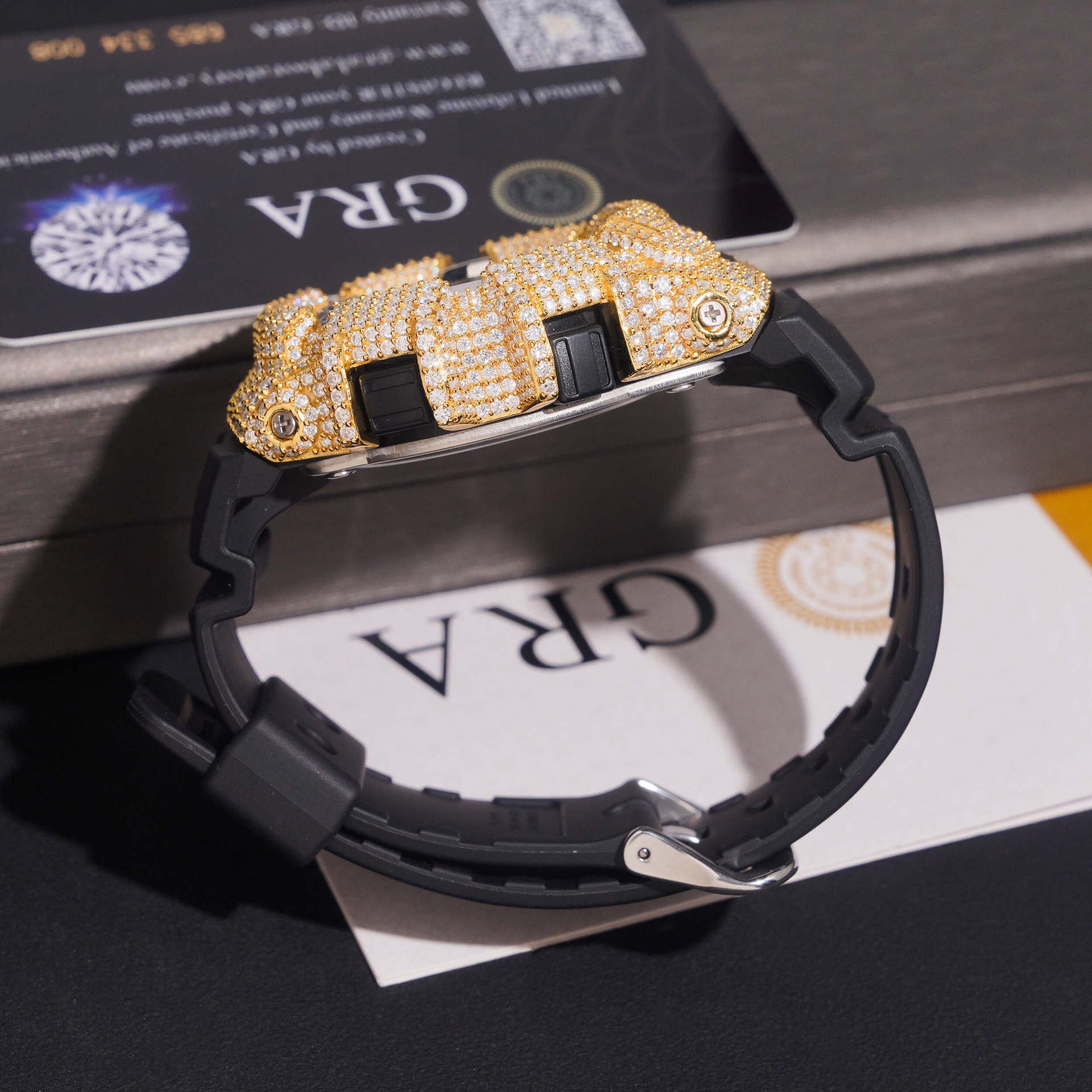 Iced-Out G-Shock Watch Case by - огляд і ціна Luxury Watch Levels