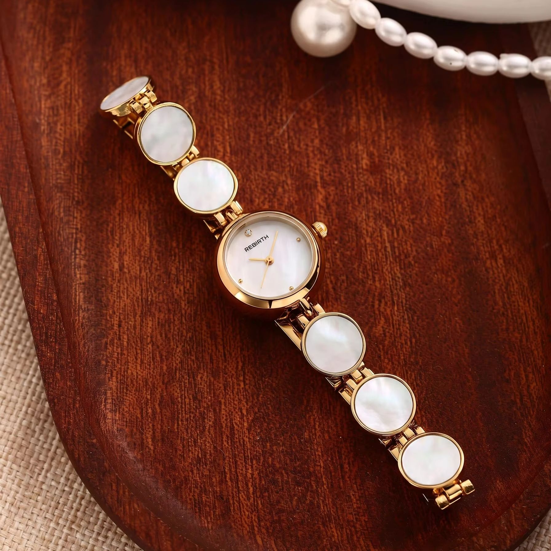 Light Luxury Jewelry-Style Wom - огляд і ціна Quiet Luxury Watch