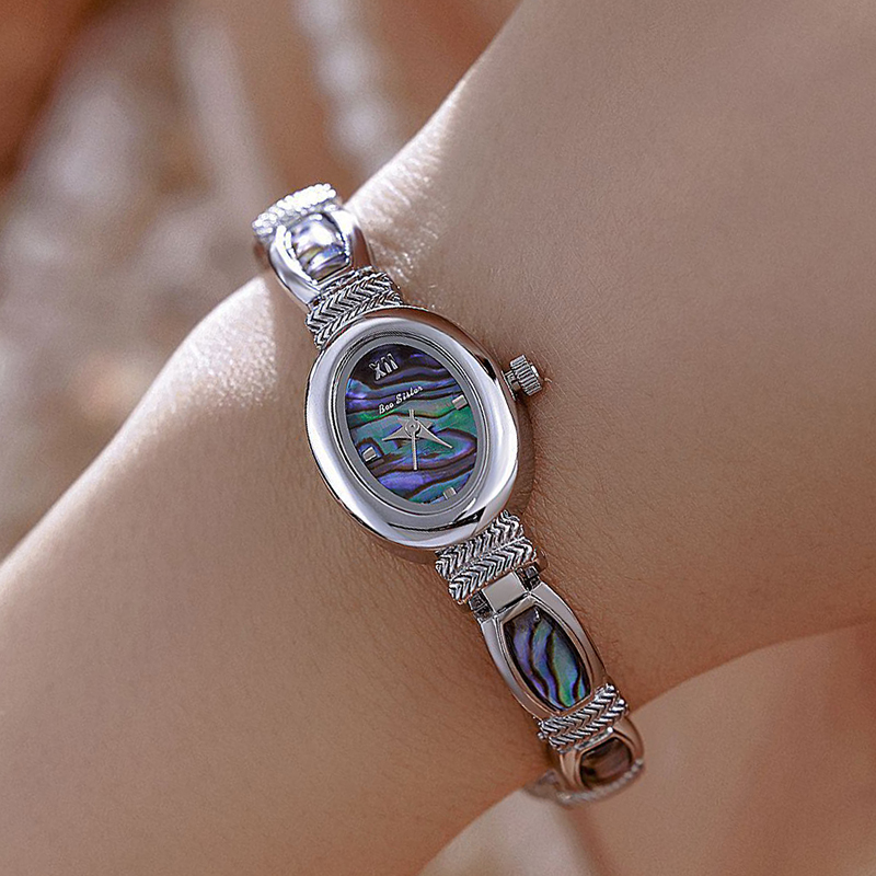 Oval Dial Women Bracelet Watch - огляд і ціна Quiet Luxury Watch