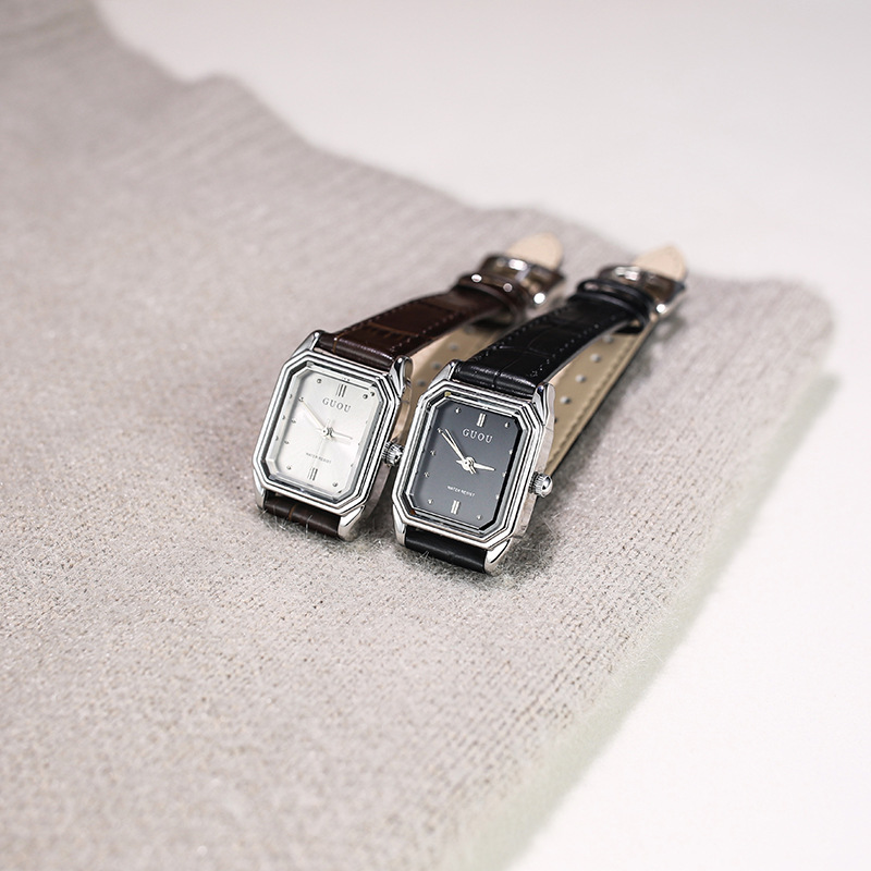 New Classic, Vintage, Hong Kon - огляд і ціна Luxury Watch In Hong Kong