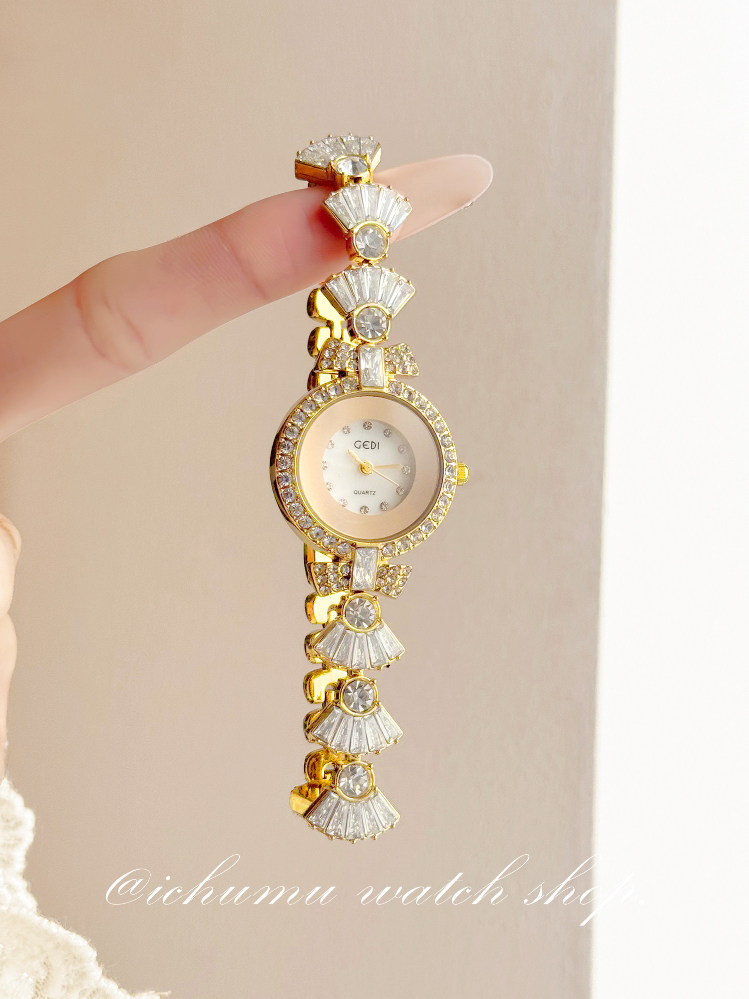Mermaid Women's Watch Light Lu - огляд і ціна Luxury Watch In Usa