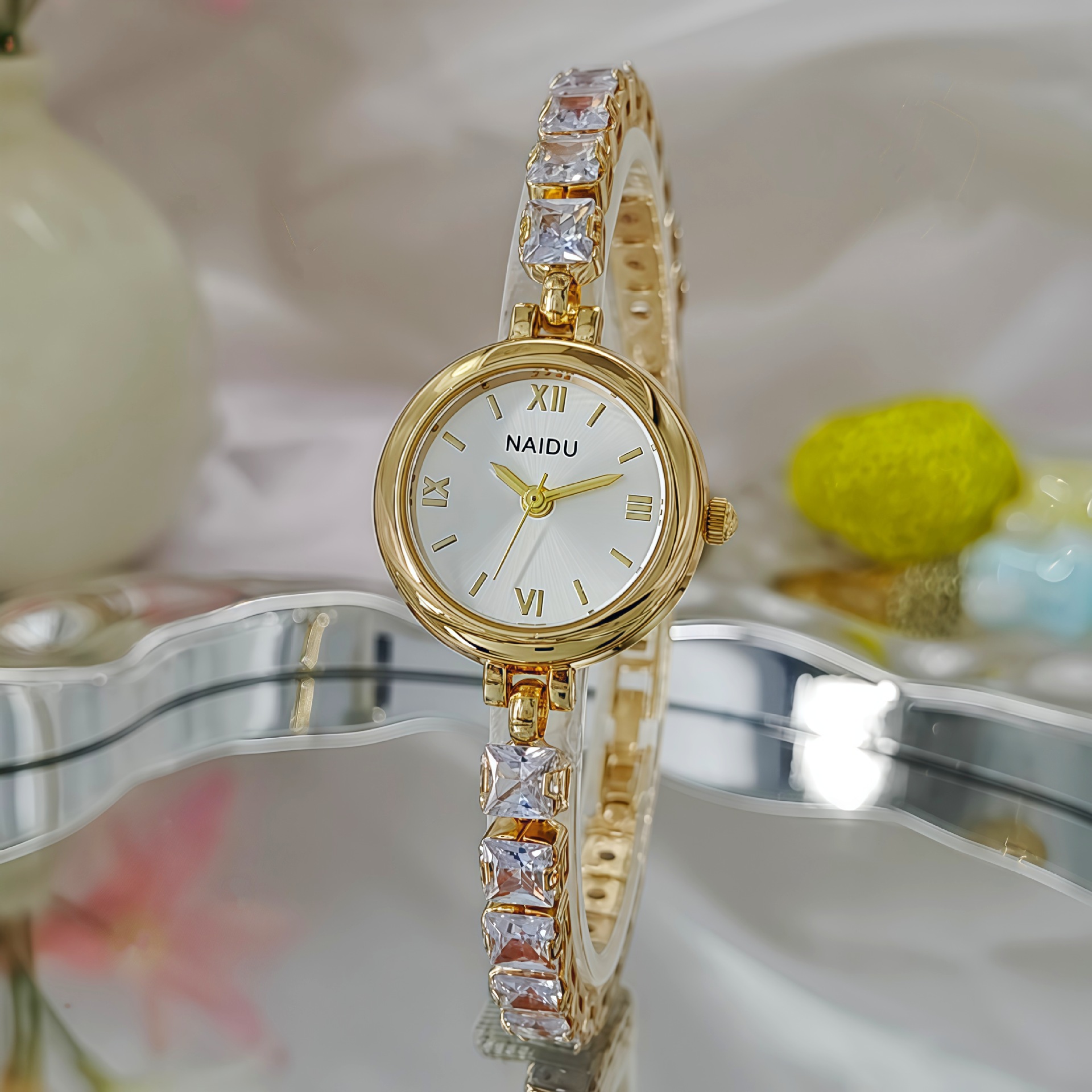 New Fashion Diamond-encrusted  - огляд і ціна Luxury Watch Levels