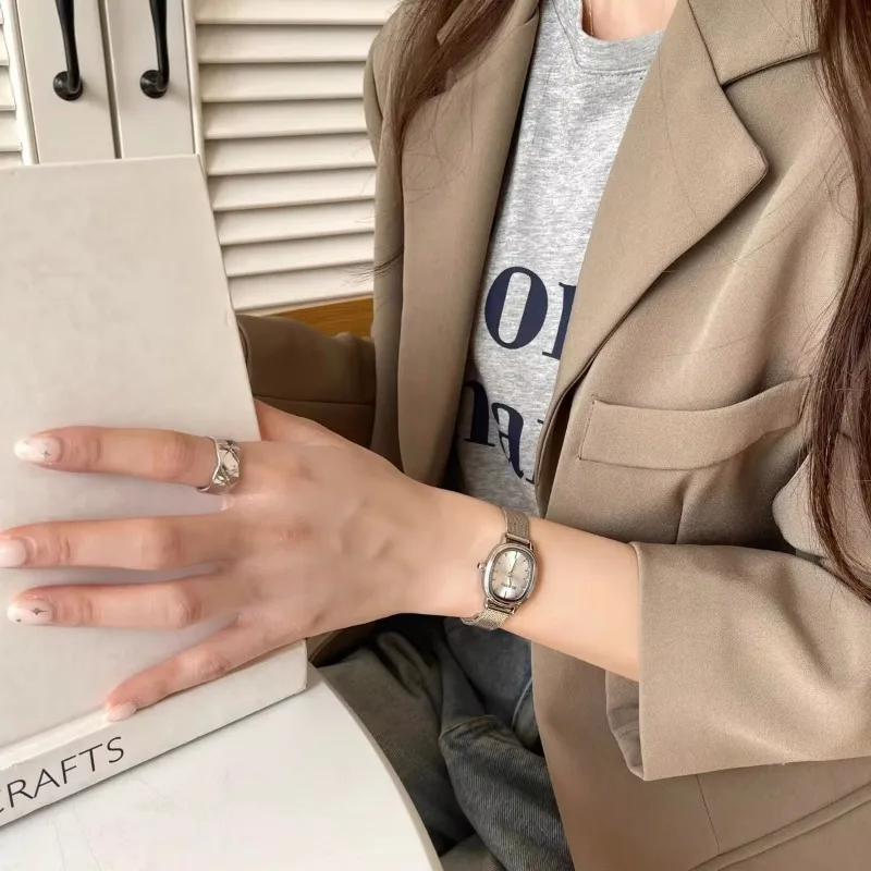 Small Oval Dial Green Watch Si - огляд і ціна Luxury Quartz Watch Brands